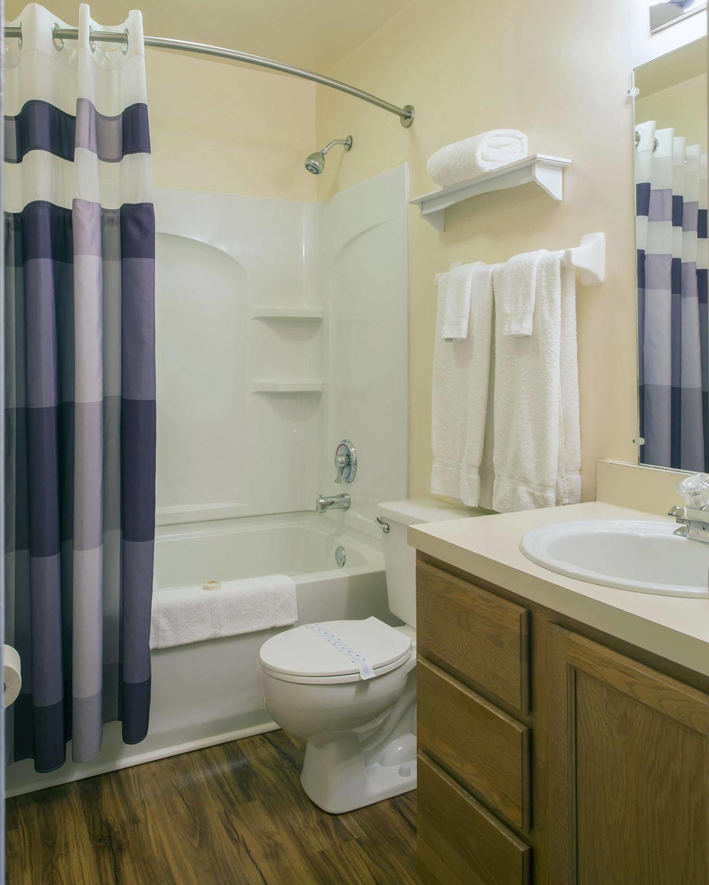 Affordable Corporate Suites Of Lynchburg Esterno foto